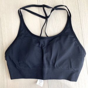 NWOT Fabletics Black Sports Bra - Size S
